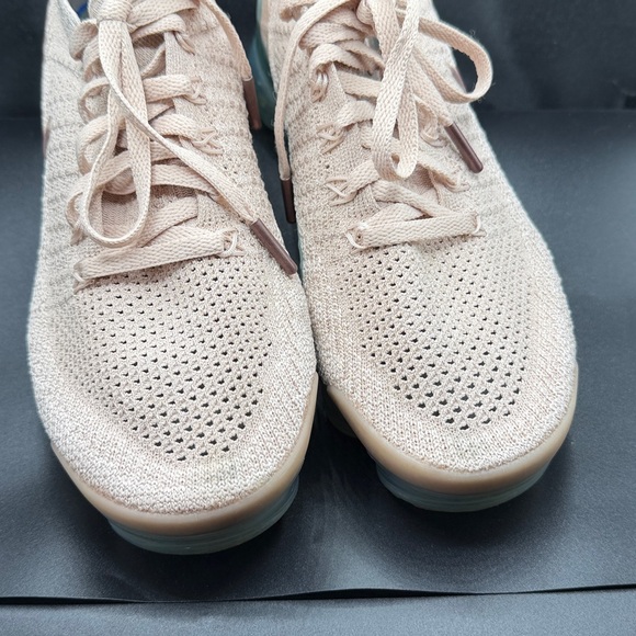 particle beige vapormax